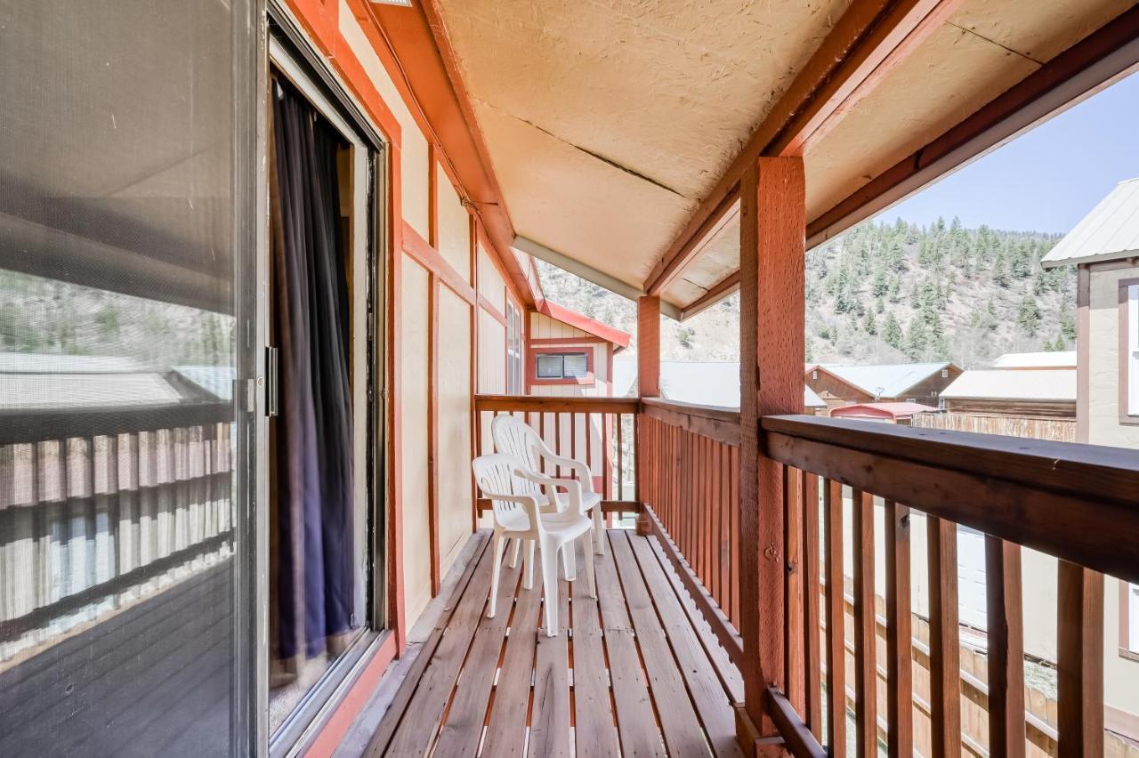 Creekside Serenade Red River Exterior photo